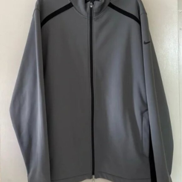 EUC Nike Therma Fit Water/Windproof Full Zip Golf Jacket Wolf Grey/Black Size XL - Picture 1 of 5